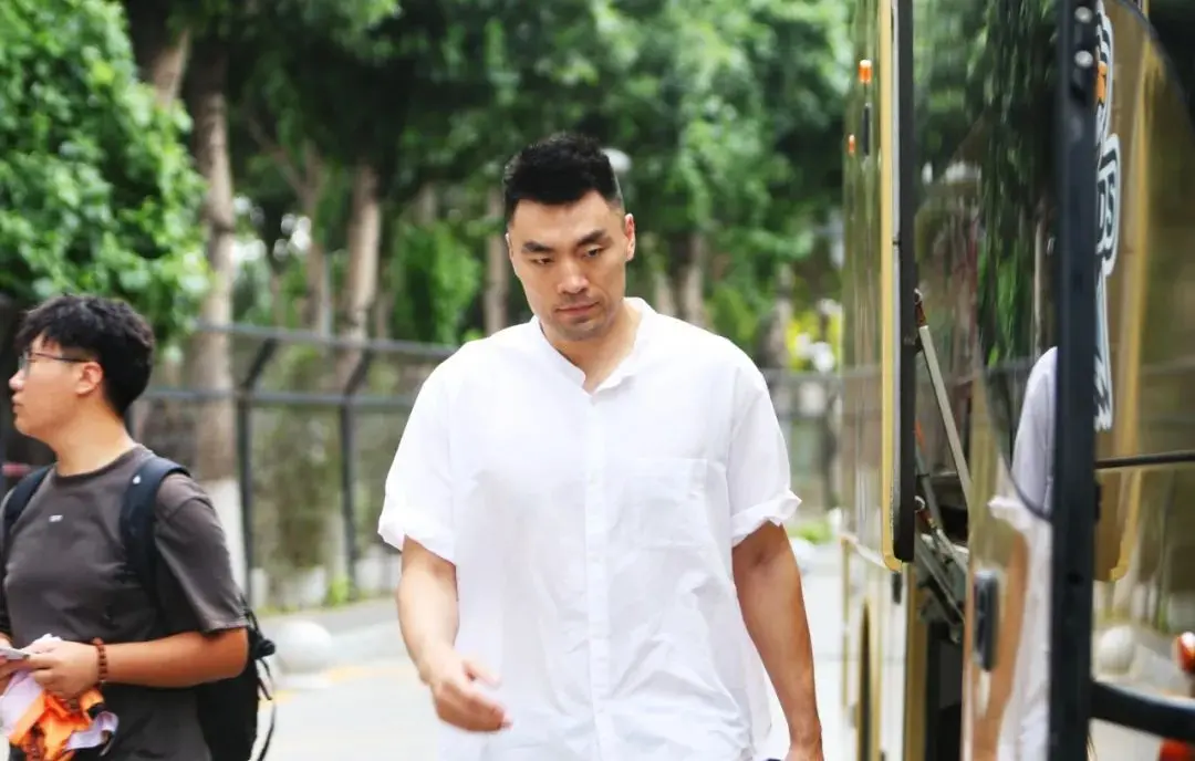 也日趋完整 也日趋完整