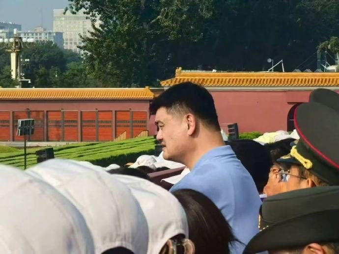 前篮协主席
