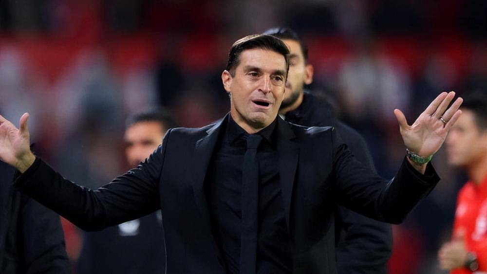 指挥的可能, 级专家